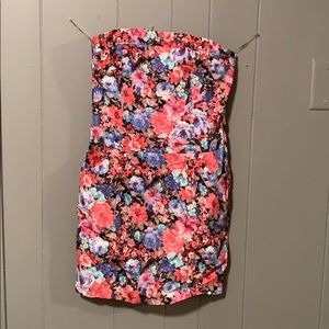 Floral mini dress SZ Small